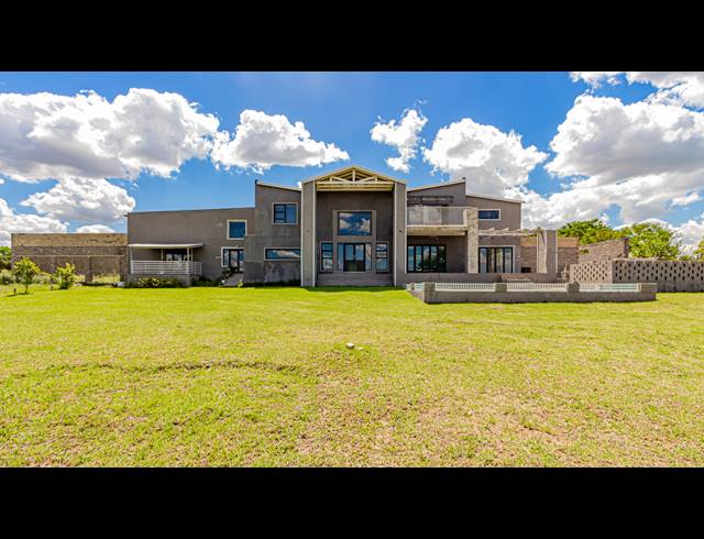 8,566M² FARM FOR SALE IN FARMALL AH